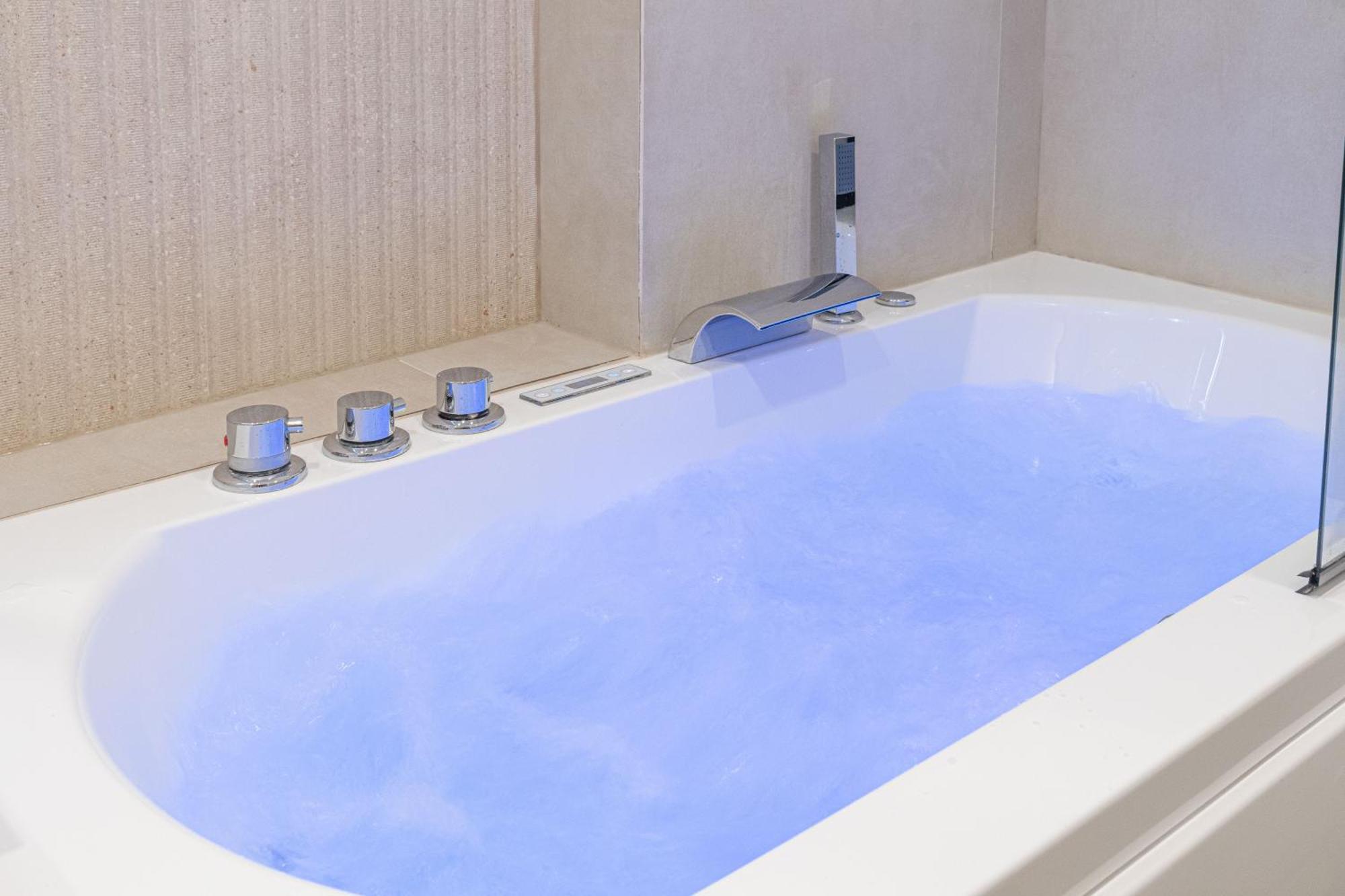 Lavie Maison Ac & Jacuzzi Paris Exterior foto
